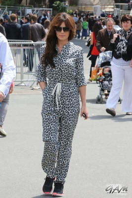 Cheryl_Cole_out_in_Paris_13_06_12_282329.jpg