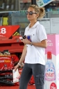 Sarah_Harding_at_a_petrol_station_11_06_12_281529.jpg