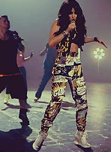 Cheryl_Cole_performing_Under_The_Sun_T4_Special_28229.png