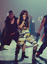 Cheryl_Cole_performing_Under_The_Sun_T4_Special_28829.png