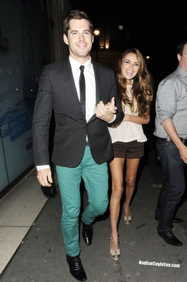 Nadine_Coyle_leaving_the_Rose_nightclub_15_06_12_28529.jpg