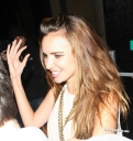 Имя файла=Nadine_Coyle_leaving_the_Rose_nightclub_15_06_12_283929.jpg
Размер файла=274КБ
Размеры=1361x1436
Дата=Июнь 16, 2012 Nadine_Coyle_leaving_the_Rose_nightclub_15_06_12_283929.jpg