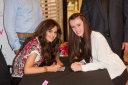 Cheryl_Cole_at_A_Million_Lights_signing_at_HMV_18_06_12_289129.jpg