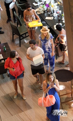 Cheryl2C_Kimberley_and_Nicola_have_lunch_in_Las_Vegas_30_06_12_281029.jpg