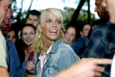 Girls_Aloud_at_Wave_FM_Guernsey_Gig_2004_17.jpg