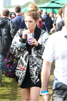 Nicola_Roberts_at_Barclaycard_Wireless_Festival_08_07_12_283629.jpg