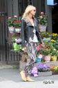 Sarah_Harding_out_in_London_09_07_12_281829.jpg