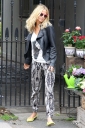 Sarah_Harding_out_in_London_09_07_12_282729.jpg