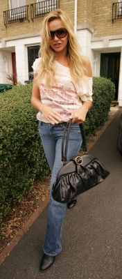 Leaving_Home_10_09_07_28229.jpg