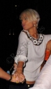 Имя файла=Sarah_Leaving_Paper_Night_Club_11_07_07_285729.jpg
Размер файла=21КБ
Размеры=317x550
Дата=Июль 13, 2012 Sarah_Leaving_Paper_Night_Club_11_07_07_285729.jpg