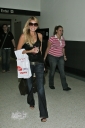 Nadine_Coyle_arrives_at_LAX_Airport2C_Los_Angeles_12_09_07_281029.jpg