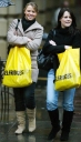 Kimberley_and_her_sister_Sally_on_a_shopping_spree2C_Manchester_20_01_07_28129.jpg