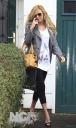 Nadine_Coyle_leaving_her_home_05_12_07_28129.jpg
