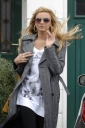 Nadine_Coyle_leaving_her_home_05_12_07_28629.jpg