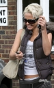 Sarah_Harding_leaving_a_dentists2C_London_25_09_07_281129.jpg