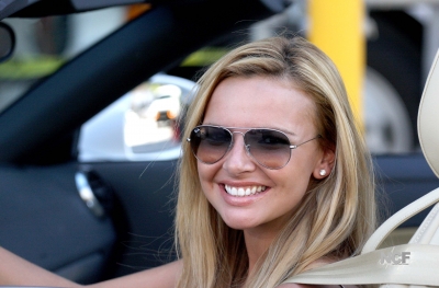 Nadine_Coyle_out_and_about_in_LA2C_America_27_09_07_28229.jpg