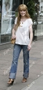 Nicola_Roberts_shopping_on_Sloane_Street_11_07_07_282029.jpg