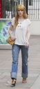 Nicola_Roberts_shopping_on_Sloane_Street_11_07_07_28229.jpg