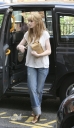 Nicola_Roberts_shopping_on_Sloane_Street_11_07_07_28729.jpg