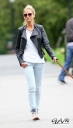 Sarah_Harding_takes_her_dogs_for_a_walk_13_07_12_281329.jpg
