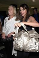 Cheryl_arrives_at_LA_Airport_25_09_07_281629.jpg