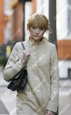 Nicola_Roberts_shopping_on_Sloane_Street_26_09_07_281029.jpg