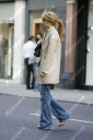 Nicola_Roberts_shopping_on_Sloane_Street_26_09_07_28529.jpg