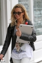 Sarah_Harding_out___about_in_London_16_07_12_281729.JPG