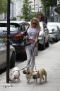 Sarah_Harding_out_and_about_in_London_with_her_dogs_17_07_12_282529.jpg