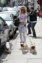 Имя файла=Sarah_Harding_out_and_about_in_London_with_her_dogs_17_07_12_287329.jpg
Размер файла=1252КБ
Размеры=2563x3848
Дата=Июль 23, 2012 Sarah_Harding_out_and_about_in_London_with_her_dogs_17_07_12_287329.jpg