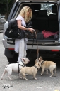 Имя файла=Sarah_Harding_out_and_about_in_London_with_her_dogs_17_07_12_287429.jpg
Размер файла=839КБ
Размеры=2019x3029
Дата=Июль 23, 2012 Sarah_Harding_out_and_about_in_London_with_her_dogs_17_07_12_287429.jpg