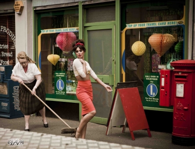 Under_the_Sun_Video_Stills_28229.jpg