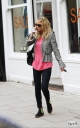 Sarah_Harding_leaving_her_home_18_07_12_28829.jpg