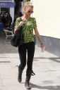 Sarah_Harding_out_and_about_in_London_19_07_12_281329.jpg