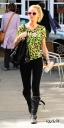Sarah_Harding_out_and_about_in_London_19_07_12_28729.jpg