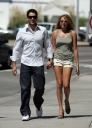 Nadine___Jesse_spotted_House_hunting_14_09_07_28329.jpg