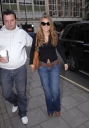 Имя файла=Kimberley___Sarah_arriving_at_Radio_1_08_09_07_283929.jpg
Размер файла=126КБ
Размеры=334x480
Дата=Июль 21, 2012 Kimberley___Sarah_arriving_at_Radio_1_08_09_07_283929.jpg