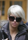 Sarah_arriving_at_Heathrow_Airport_23_03_07_281129.jpg