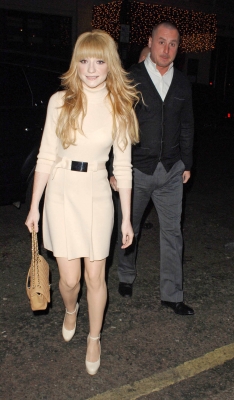 Nicola_Roberts_leaving_Nobu_restaurant2C_London_27_10_07_28229.jpg