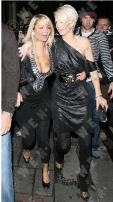 Sarah_Leaving_Adee_Phelan_Salon_launch_party_2B_Funky_Buddah_27_11_07_286529.jpg