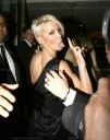 Имя файла=Sarah_Leaving_Adee_Phelan_Salon_launch_party_2B_Funky_Buddah_27_11_07_285629.jpg
Размер файла=347КБ
Размеры=450x568
Дата=Июль 28, 2012 Sarah_Leaving_Adee_Phelan_Salon_launch_party_2B_Funky_Buddah_27_11_07_285629.jpg