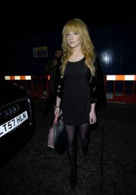 Girls_Aloud_Arriving_and_Leaving_Kimberley_s_birthday_party_25_11_07_282929.jpg