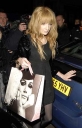 Girls_Aloud_Arriving_and_Leaving_Kimberley_s_birthday_party_25_11_07_2824729.jpg