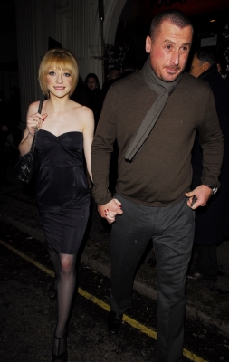 Nicola_Roberts_at_the_Take_That_aftershow_party_at_Mahiki_Club_08_12_07_28629.jpg