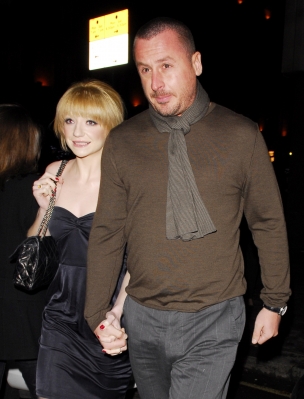 Nicola_Roberts_at_the_Take_That_aftershow_party_at_Mahiki_Club_08_12_07_28829.jpg