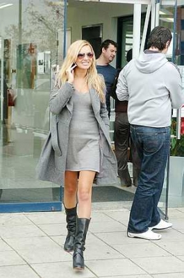 Sarah_and_Nadine_Leaving_Century_FM_Radio_24_10_07_284029.jpg