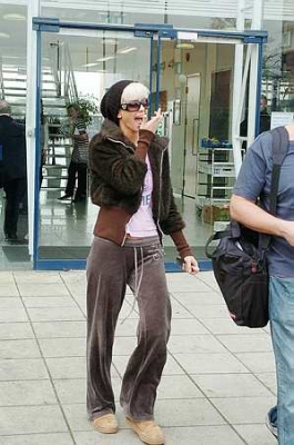 Sarah_and_Nadine_Leaving_Century_FM_Radio_24_10_07_286129.jpg