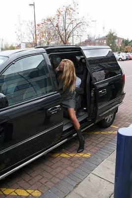 Sarah_and_Nadine_Leaving_Century_FM_Radio_24_10_07_286629.jpg