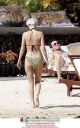 Sarah_Harding_and_Tom_on_holiday_in_the_Indian_Ocean_15_06_07_282129.jpg