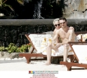Sarah_Harding_and_Tom_on_holiday_in_the_Indian_Ocean_15_06_07_282329.jpg